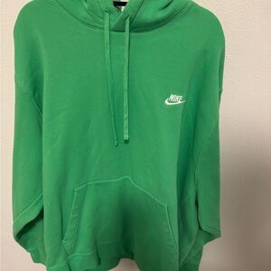 Nike unisex Vibrant Green Pullover Hoodie great condition no rips or stains